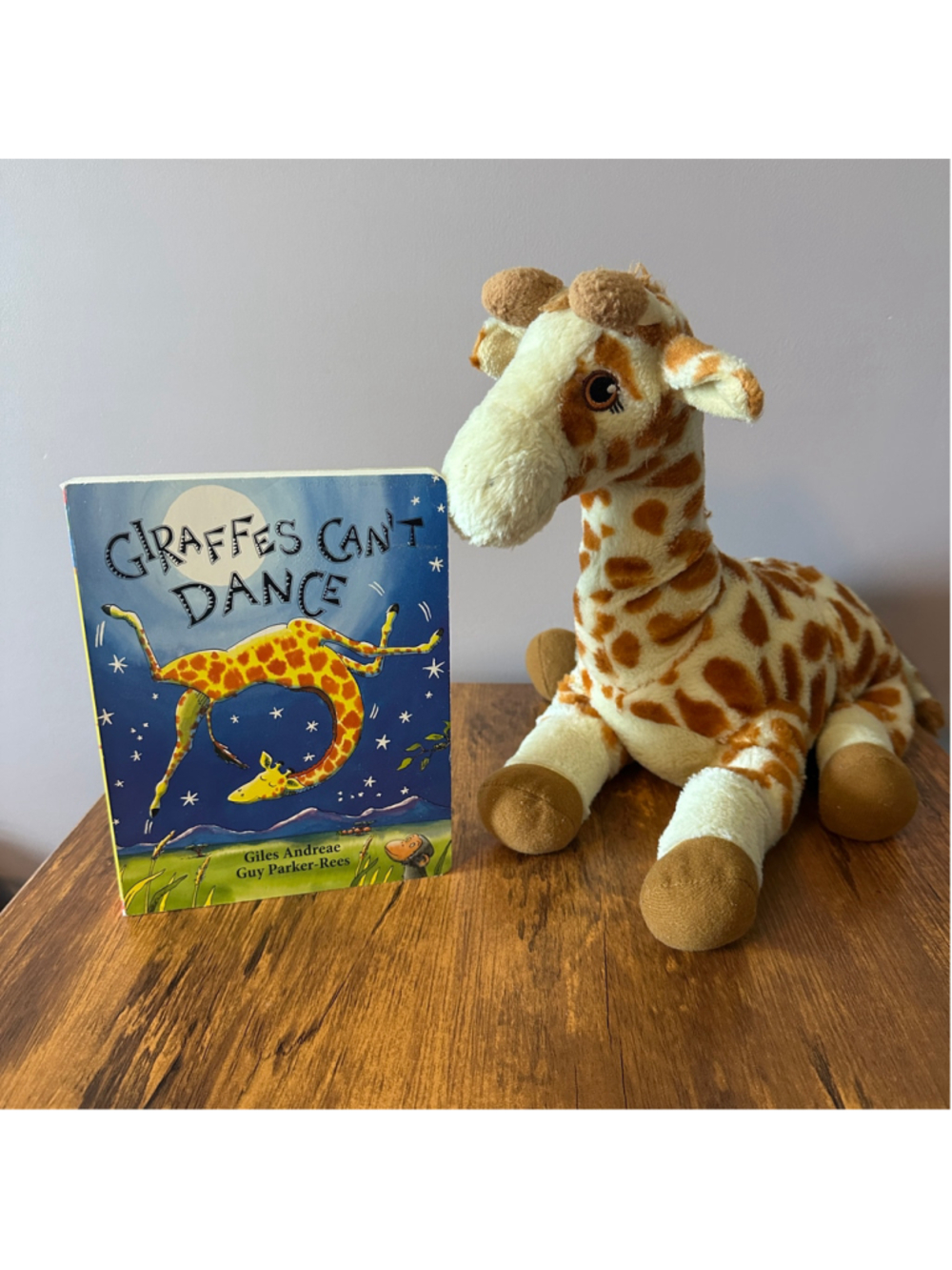 Kohl's Cares Nancy Tillman Giraffe Plush & Giraffes Can't Dance Book Set 2015